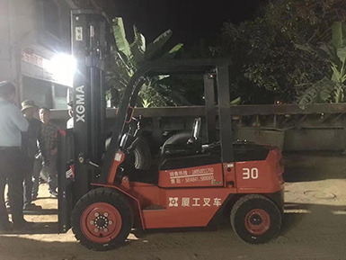 急客戶之所急，永新昌叉車服務(wù)暖人心